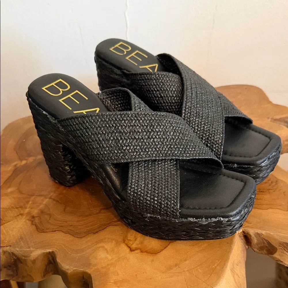 Beach by Matisse Caravan slide heel